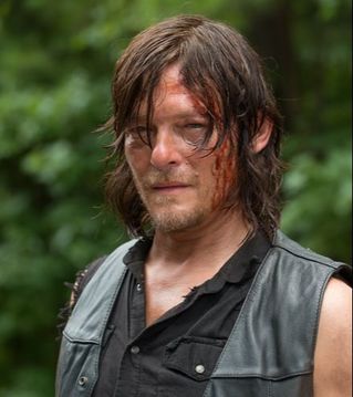 6 Reasons why Daryl Dixon would make an EXCELLENT book boyfriend
